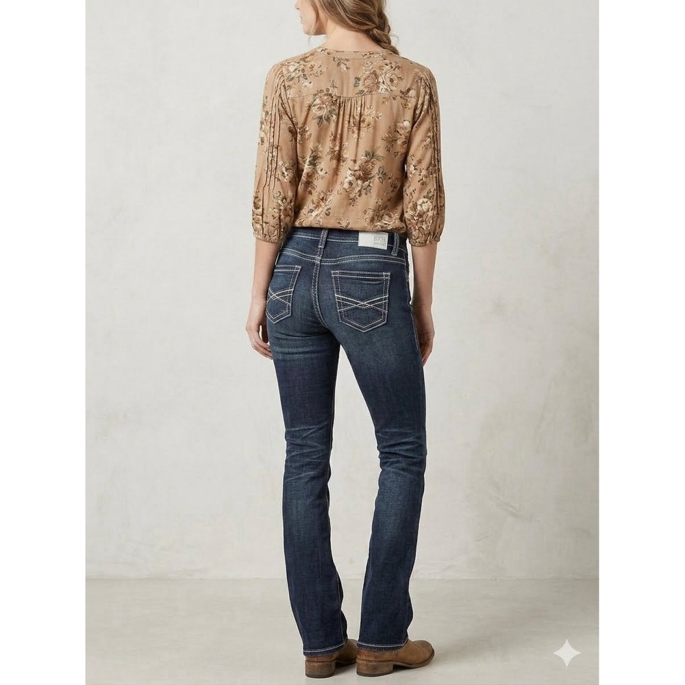 BKE Aiden Bootleg Jeans Womens 29L 29x32 Blue Dark Wash Bootcut Whiskering Fade